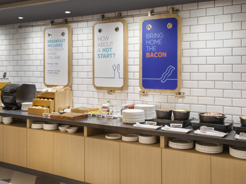 Holiday Inn Express Cambridge West - Cambourne